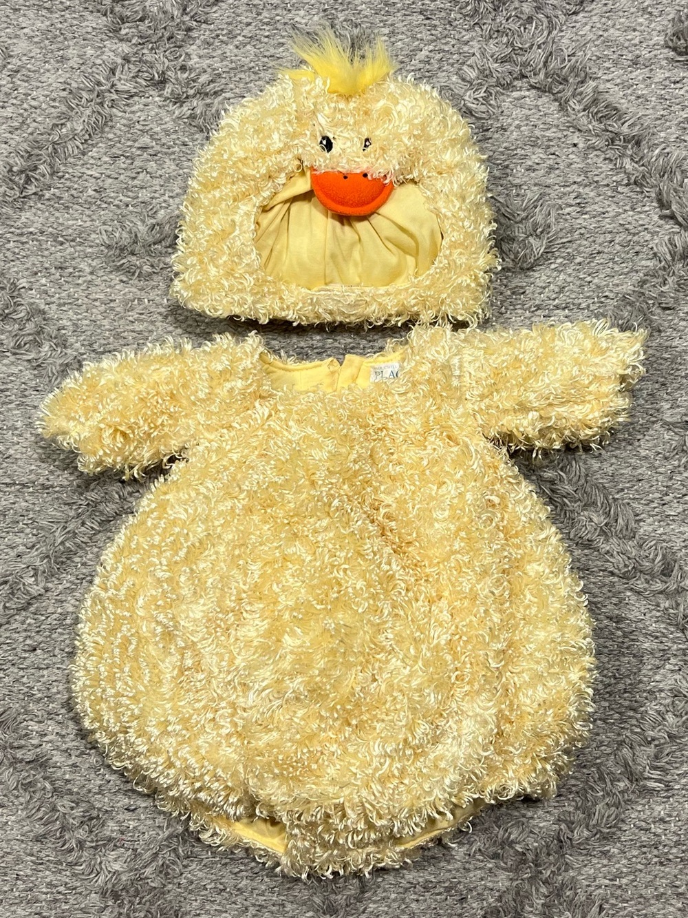 The Children’s Place Duck Chick Costume 12-18M Yellow Plush Halloween Baby